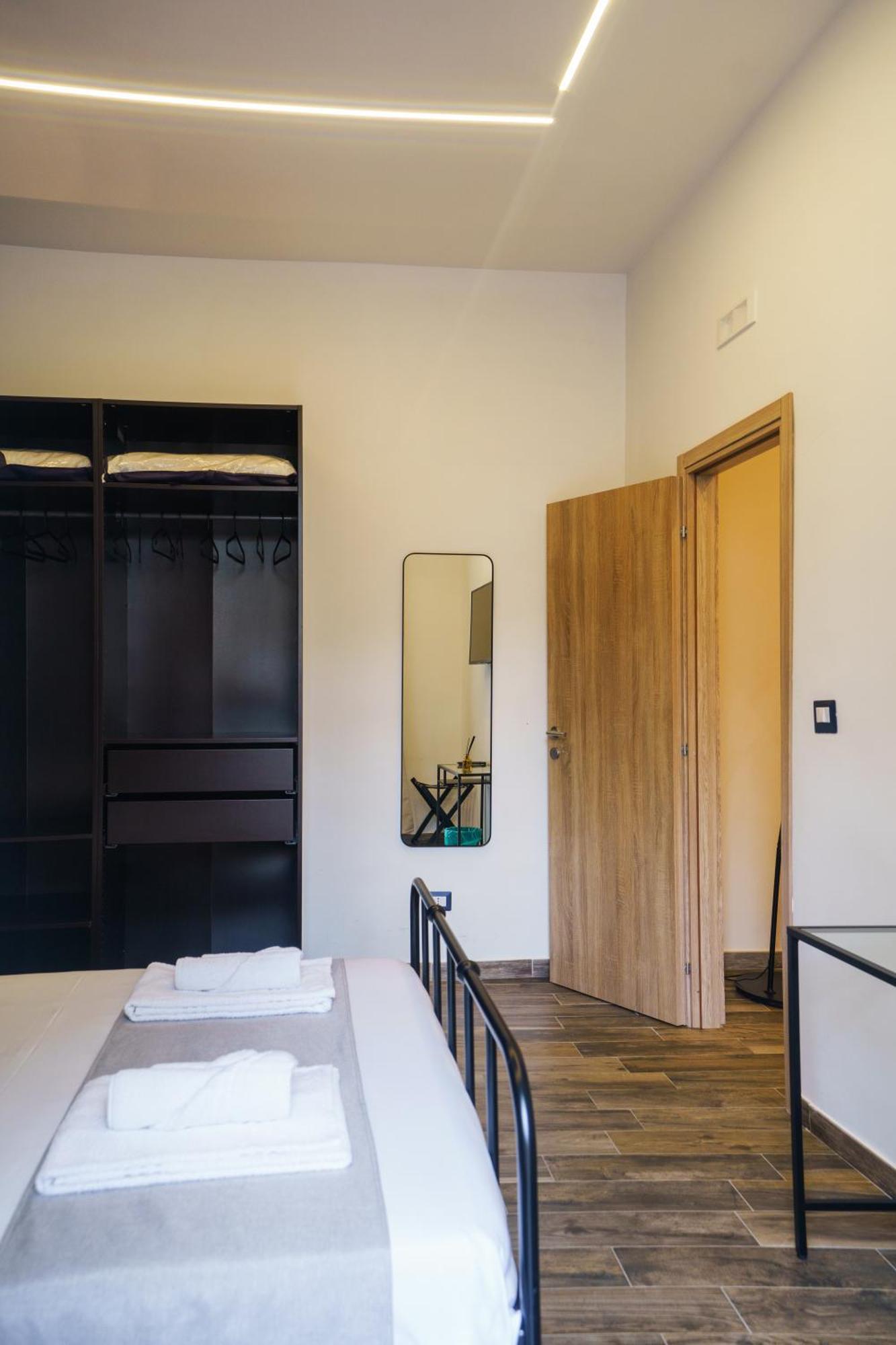 شقة Chiatamone Relais نابولي المظهر الخارجي الصورة